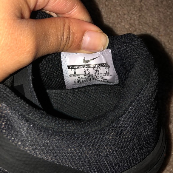 All black nike running or everyday gym shoes. - Picture 3 of 3